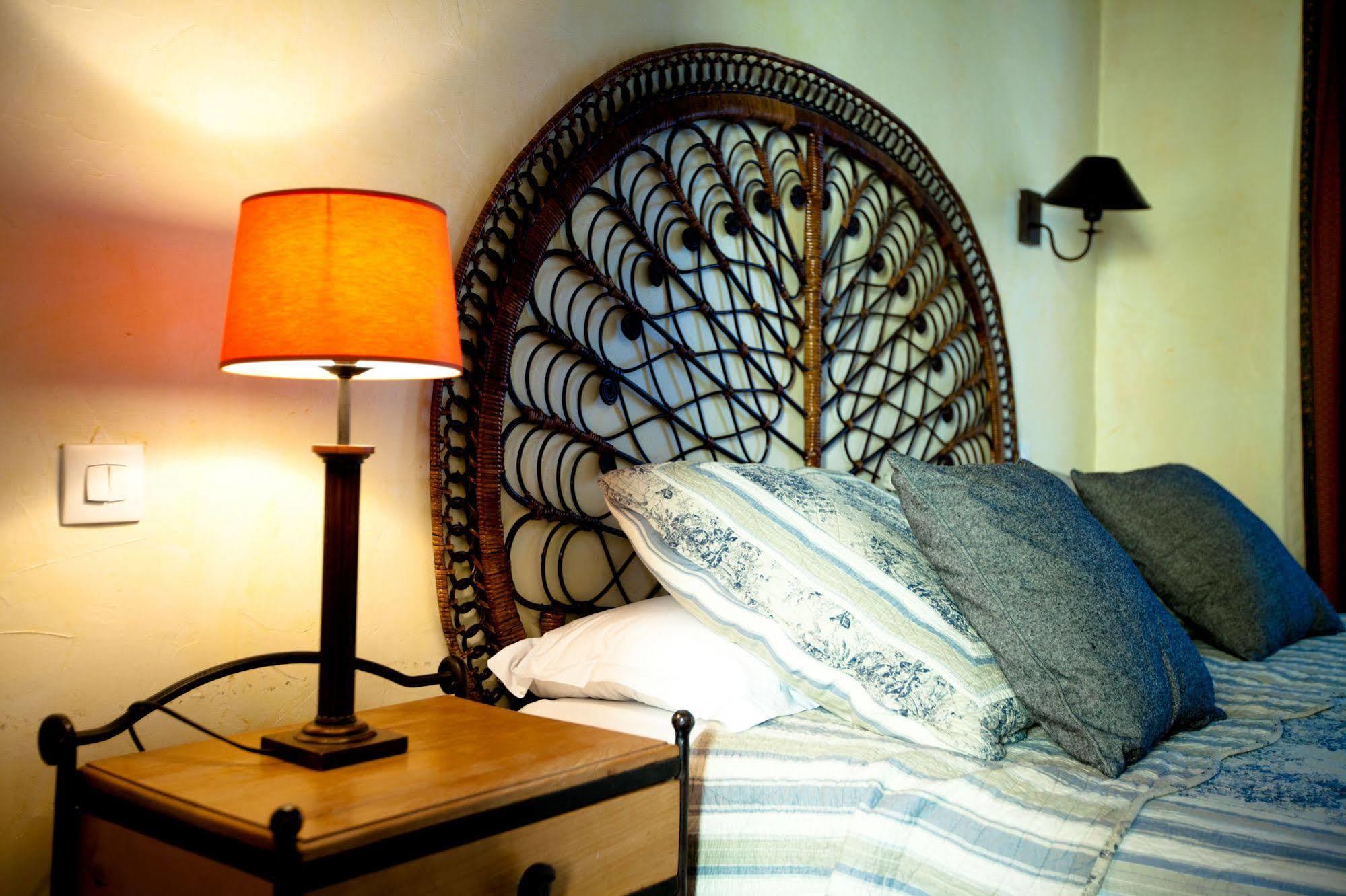 Hotel De La Tulipe Paris Ngoại thất bức ảnh